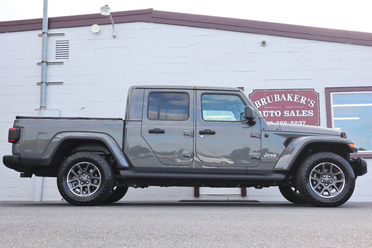 Used 2020 Jeep Gladiator Overland w/ Popular Equipment Package AWD/4WD image 7