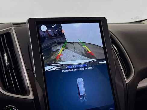 Used 2023 Ford Edge SE w/ Black Appearance Package image 13