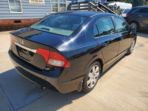 Used 2011 Honda Civic LX image 9