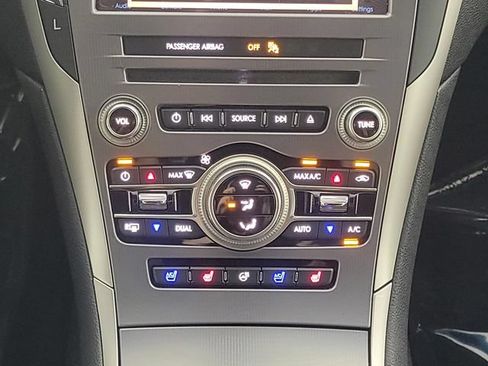 Used 2017 Lincoln MKZ Reserve w/ Climate Package FWD image 23