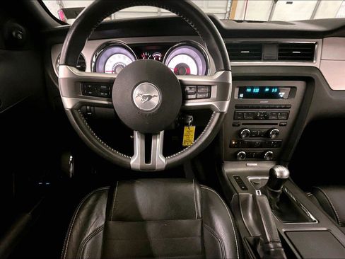 Used 2012 Ford Mustang GT Premium w/ Brembo Brake Pkg image 6