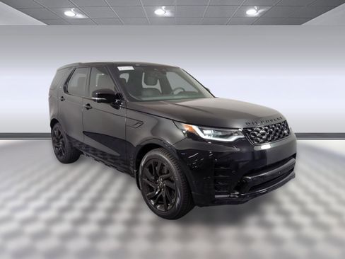 Used 2025 Land Rover Discovery Dynamic SE AWD/4WD image 5