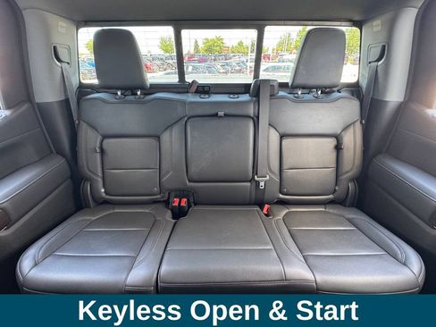 Used 2020 GMC Sierra 1500 SLT w/ SLT Premium Plus Package AWD/4WD image 29