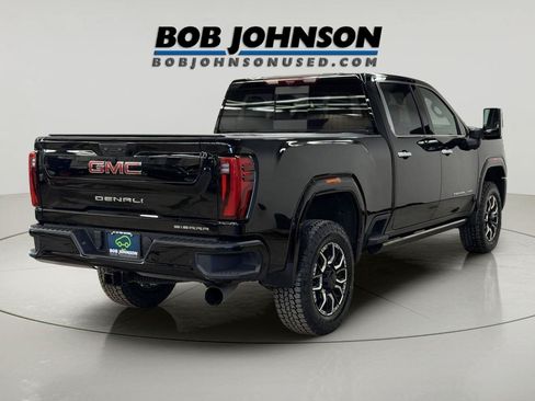 Certified 2025 GMC Sierra 3500 Denali w/ Denali Reserve Package AWD/4WD image 11