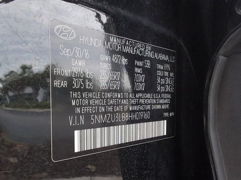 Used 2017 Hyundai Santa Fe Sport FWD image 33