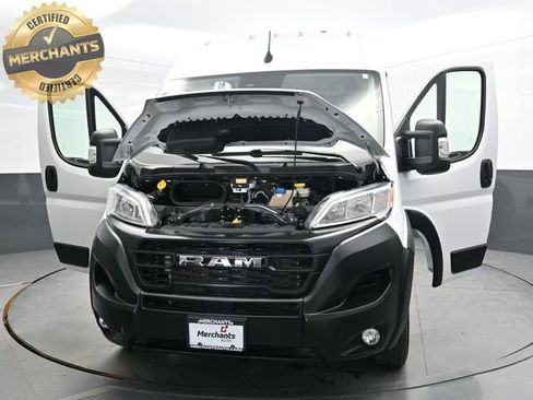 Used 2025 RAM ProMaster 2500 w/ Convenience Group FWD image 36
