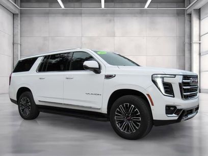 Used 2025 GMC Yukon XL Elevation