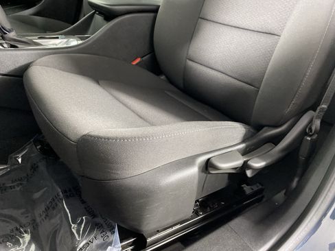 Used 2020 Chevrolet Malibu LS FWD image 16