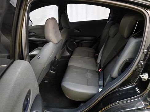 Used 2019 Honda HR-V Sport image 16