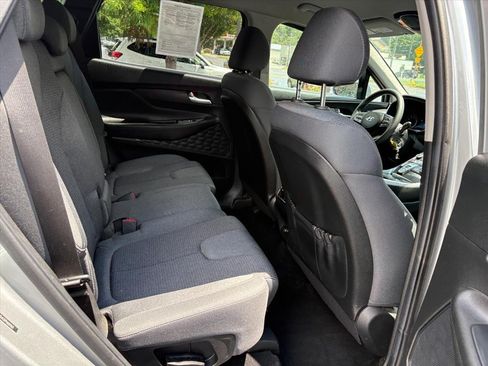 Used 2023 Hyundai Santa Fe SE AWD/4WD image 15