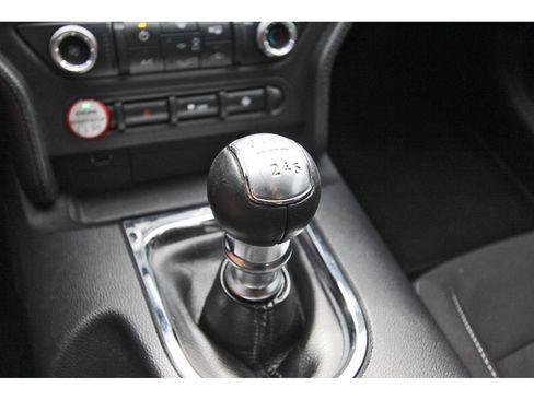Used 2016 Ford Mustang GT RWD image 24