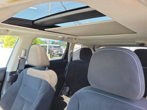 Used 2019 Nissan Murano SV AWD/4WD image 10