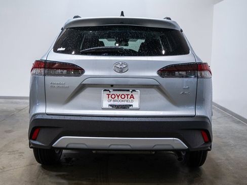 New 2026 Toyota Corolla Cross LE image 6