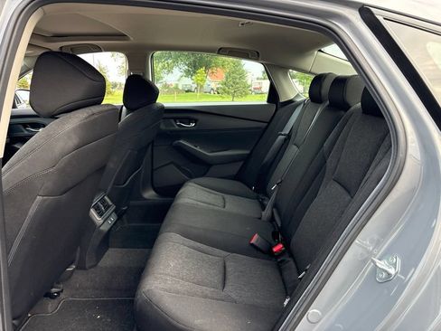 Used 2025 Honda Accord SE image 14