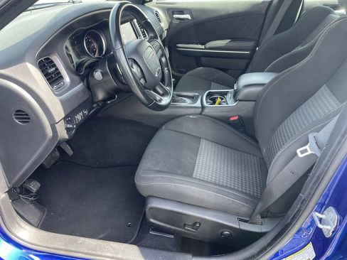 Used 2022 Dodge Charger GT RWD image 8