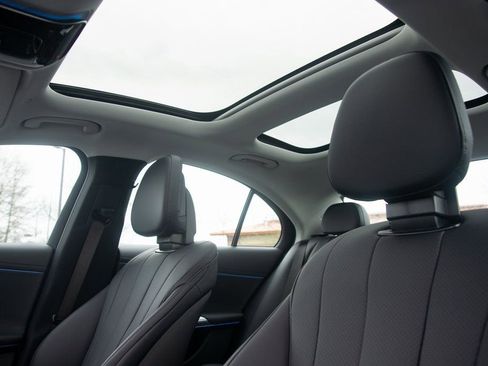 Certified 2025 Mercedes-Benz E 350 4MATIC Sedan image 26