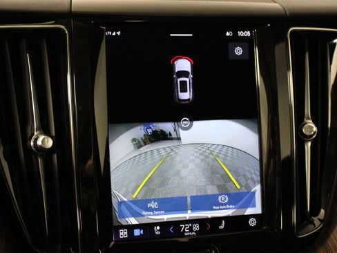 Certified 2023 Volvo XC60 B5 Plus w/ Protection Package Premier image 13