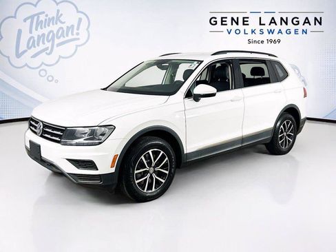 Certified 2021 Volkswagen Tiguan SE AWD/4WD image 32