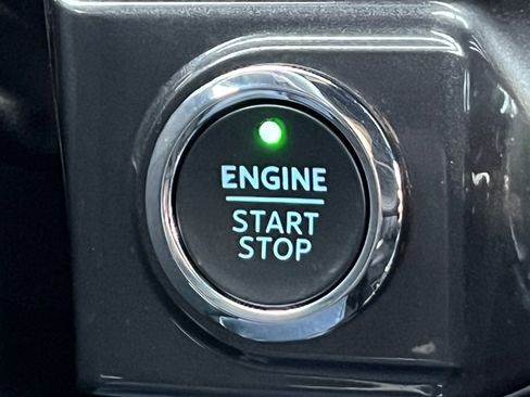 Certified 2023 Ford F150 XLT w/ Equipment Group 302A High image 33