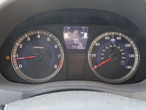 Used 2017 Hyundai Accent SE image 2