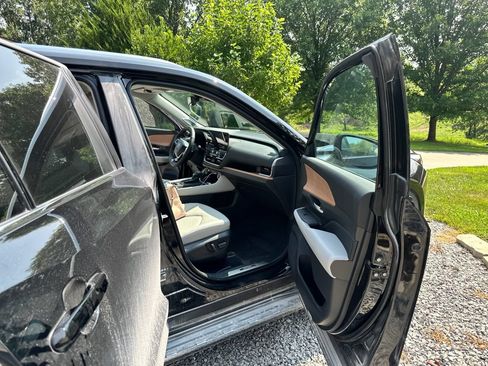 Used 2026 Toyota Grand Highlander AWD image 12