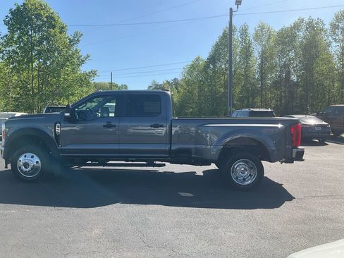 New 2026 Ford F450 XL w/ XL Driver Assist Package AWD/4WD image 8