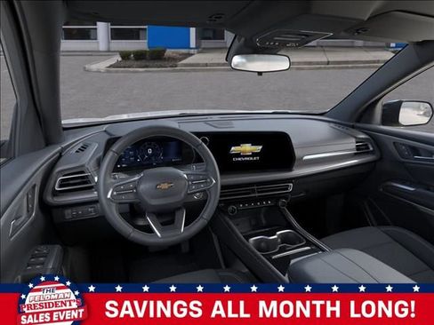 New 2026 Chevrolet Traverse LT w/ Sun and Wheel Package image 15