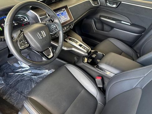 Certified 2018 Honda Clarity Touring image 4