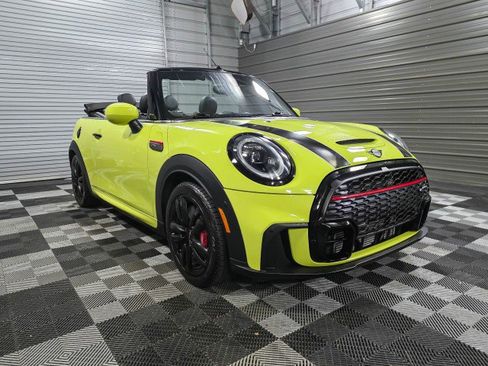 Used 2022 MINI Cooper John Cooper Works w/ Driver Assistance Package FWD image 4