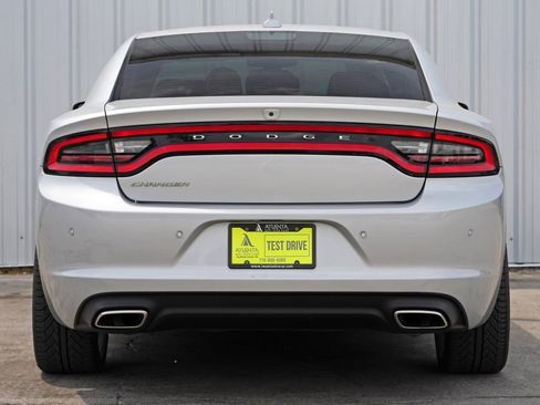 Used 2023 Dodge Charger SXT RWD image 10