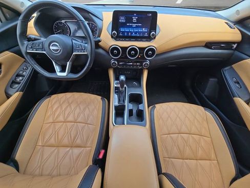 Used 2024 Nissan Sentra SV w/ SV Premium Package image 20