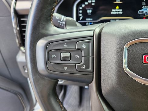 Used 2023 GMC Sierra 1500 AT4 w/ AT4 Preferred Package image 18