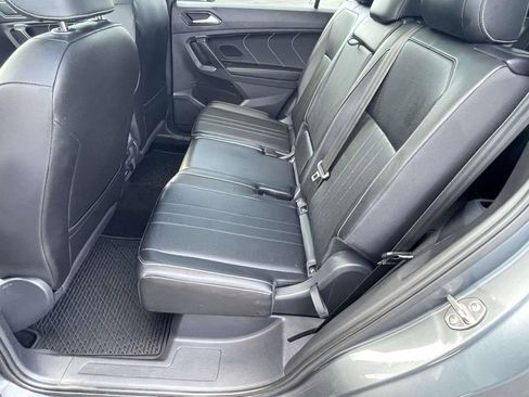 Used 2024 Volkswagen Tiguan SE R-Line image 12
