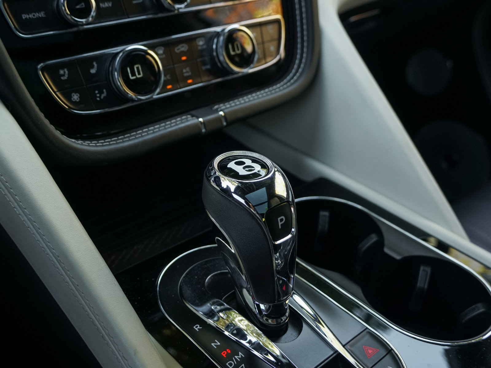 Certified 2023 Bentley Bentayga AWD/4WD image 14