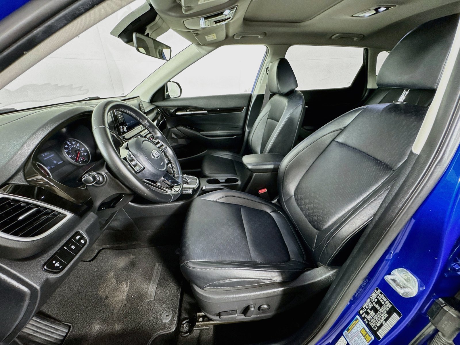 Used 2021 Kia Seltos EX AWD/4WD image 15