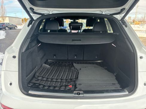 Used 2023 Audi SQ5 Premium Plus w/ Premium Plus Package image 14