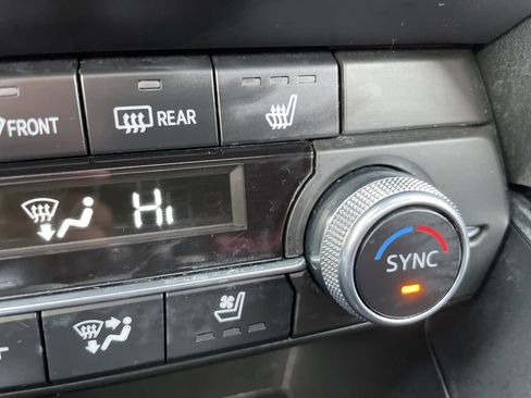 Used 2023 MAZDA CX-9 Carbon Edition image 9