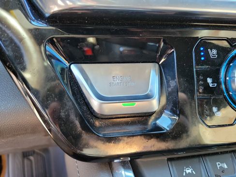 Used 2022 GMC Sierra 1500 Denali w/ Denali Reserve Package image 25