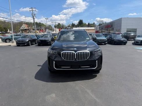 Certified 2024 BMW X5 xDrive50e w/ Executive Package AWD/4WD image 2