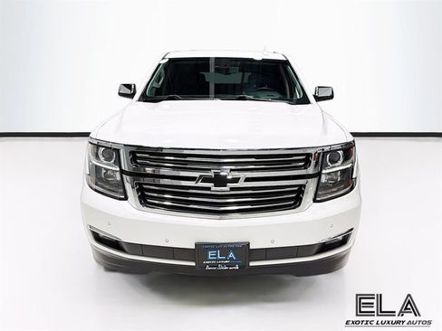 Used 2019 Chevrolet Tahoe Premier RWD image 3