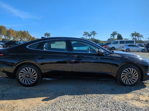 New 2026 Hyundai Sonata Limited image 4