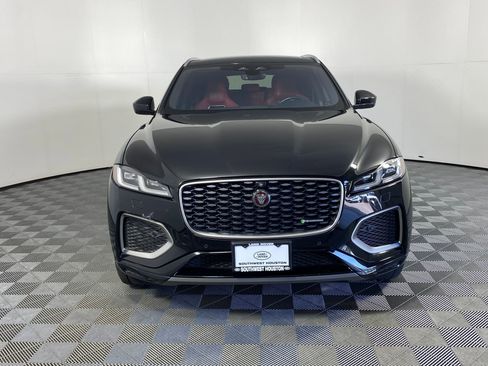 Used 2021 Jaguar F-PACE R-Dynamic S image 5