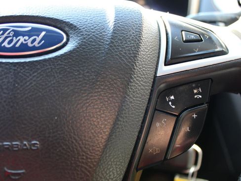 Used 2014 Ford Fusion SE w/ Equipment Group 202A FWD image 20
