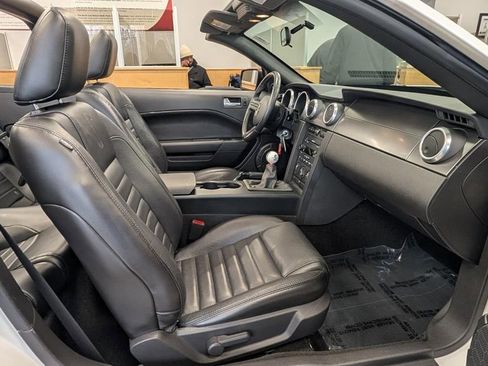 Used 2007 Ford Mustang Shelby GT500 image 9