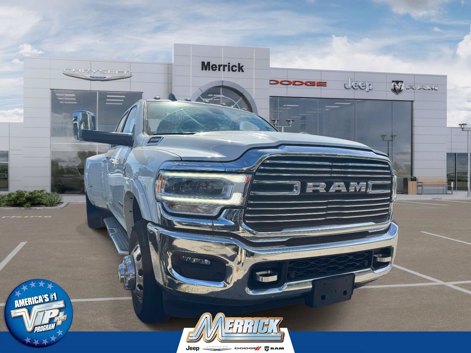 Used 2022 RAM 3500 Laramie w/ Chrome Appearance Group AWD/4WD image 1