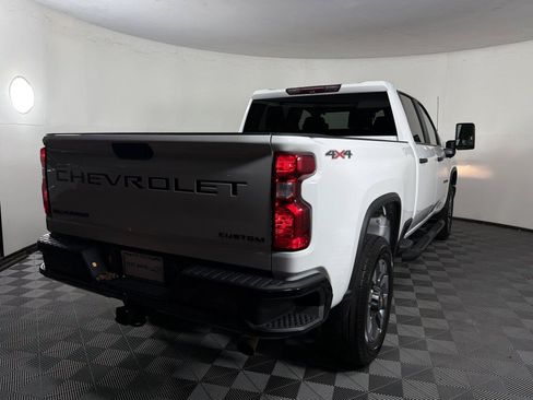 Used 2023 Chevrolet Silverado 2500 Custom w/ Custom Value Package AWD/4WD image 7
