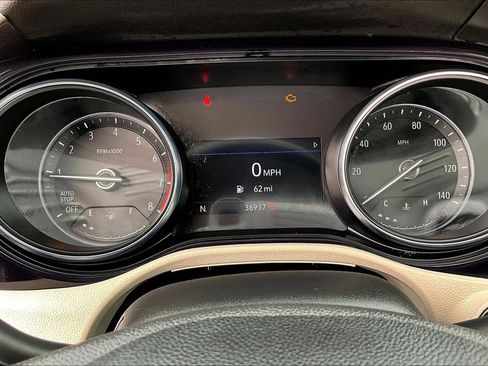 Used 2023 Buick Encore GX Preferred w/ Cold Weather Comfort Package image 16