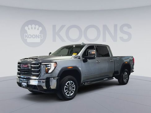 Used 2025 GMC Sierra 2500 SLT w/ Snow Plow Prep/Camper Package AWD/4WD image 5