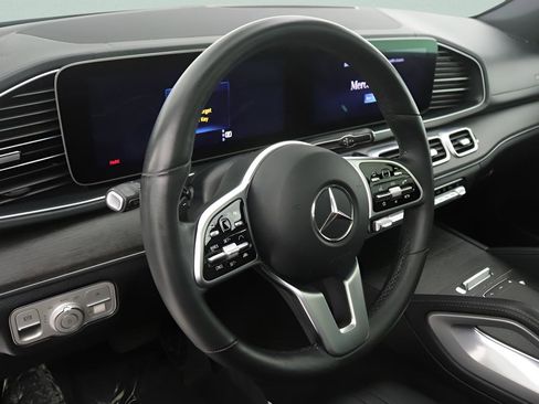 Certified 2022 Mercedes-Benz GLS 450 4MATIC image 14