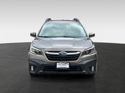 Used 2021 Subaru Outback Premium AWD/4WD image 2